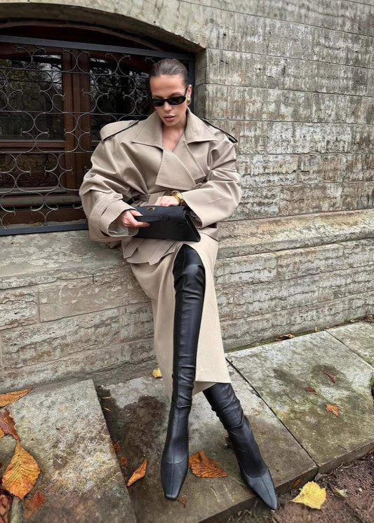 WW | Gürtelter cropped Trenchcoat