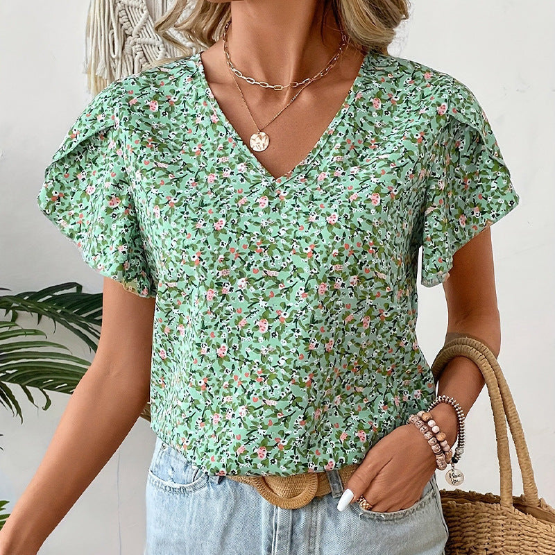 Women's V-Neck Blouse with Floral Pattern and Ruffle Details WW