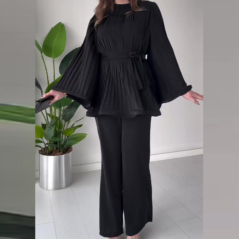 WW swing suit with round neck and batwing sleeves