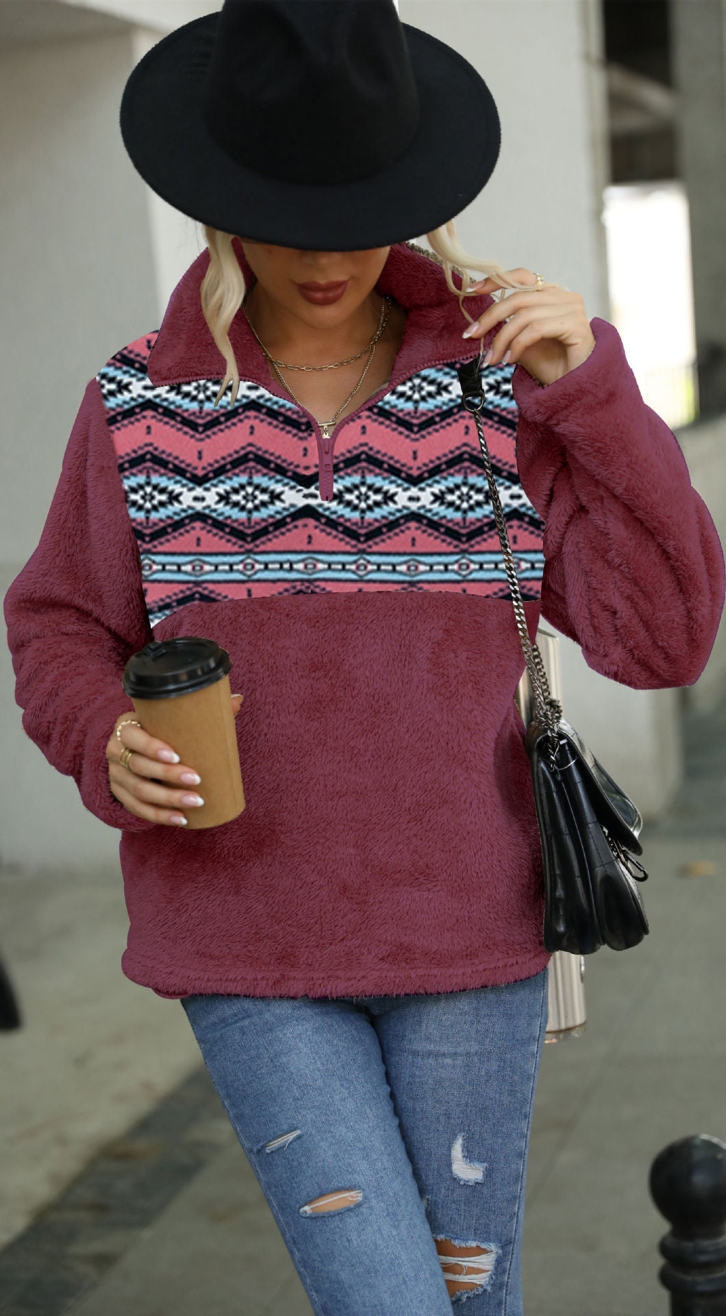Damen Fleece-Pullover mit dekorativem Reißverschluss und modernem Muster WW