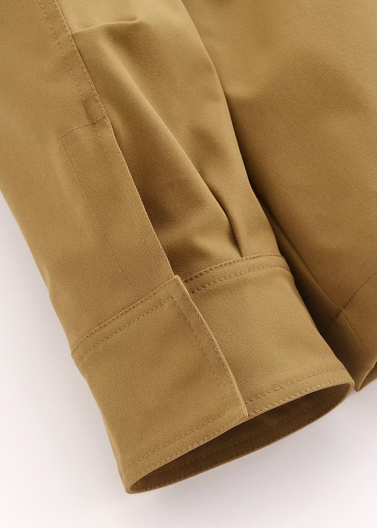 WW | Chic - High-Collar Cargo Jacket