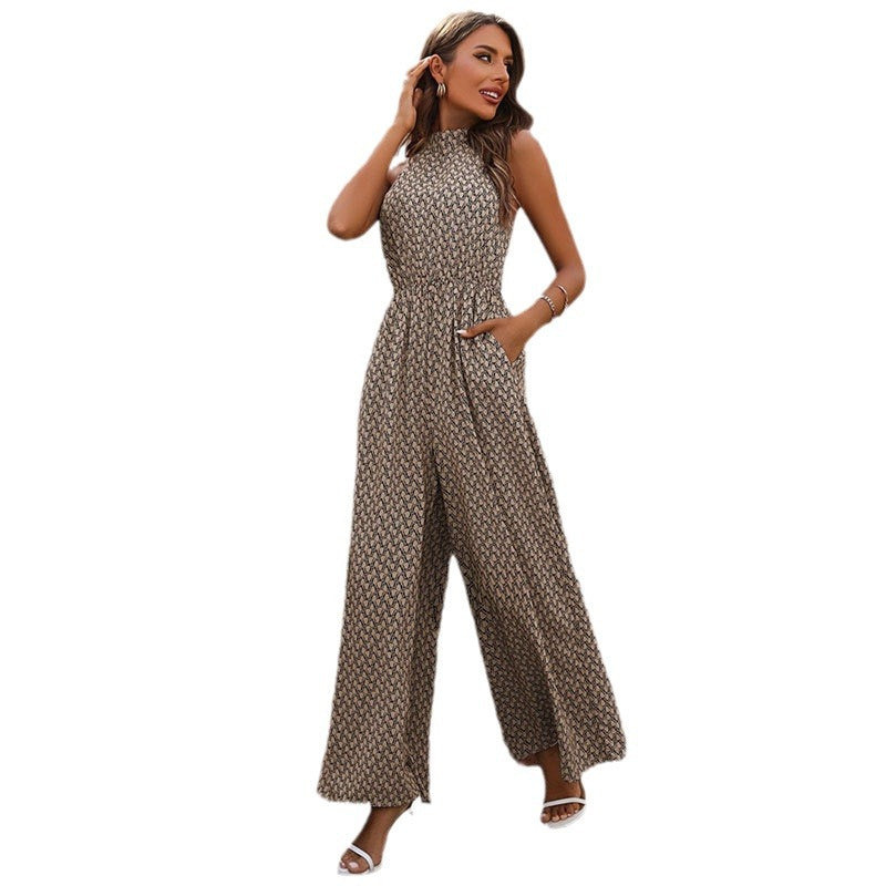 Women's jumpsuit with an elegant cut and fashionable W&W pattern