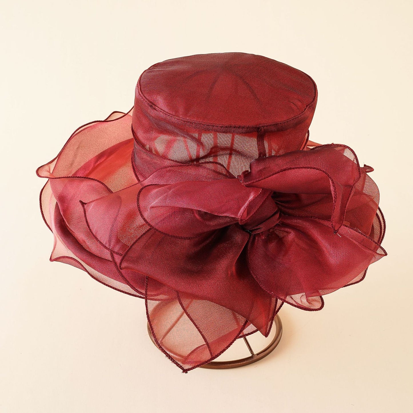 Damen Eleganter Tüllhut mit großem gefaltetem Blumenmotiv WW