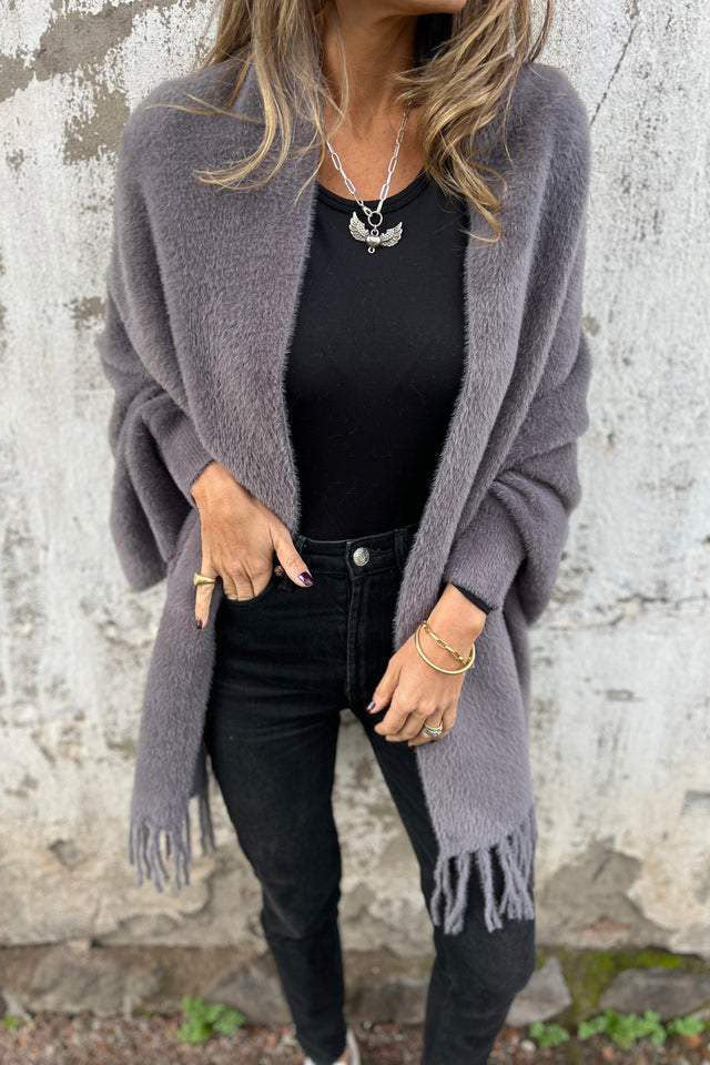 WW Knitted Plush Tassel Scarf