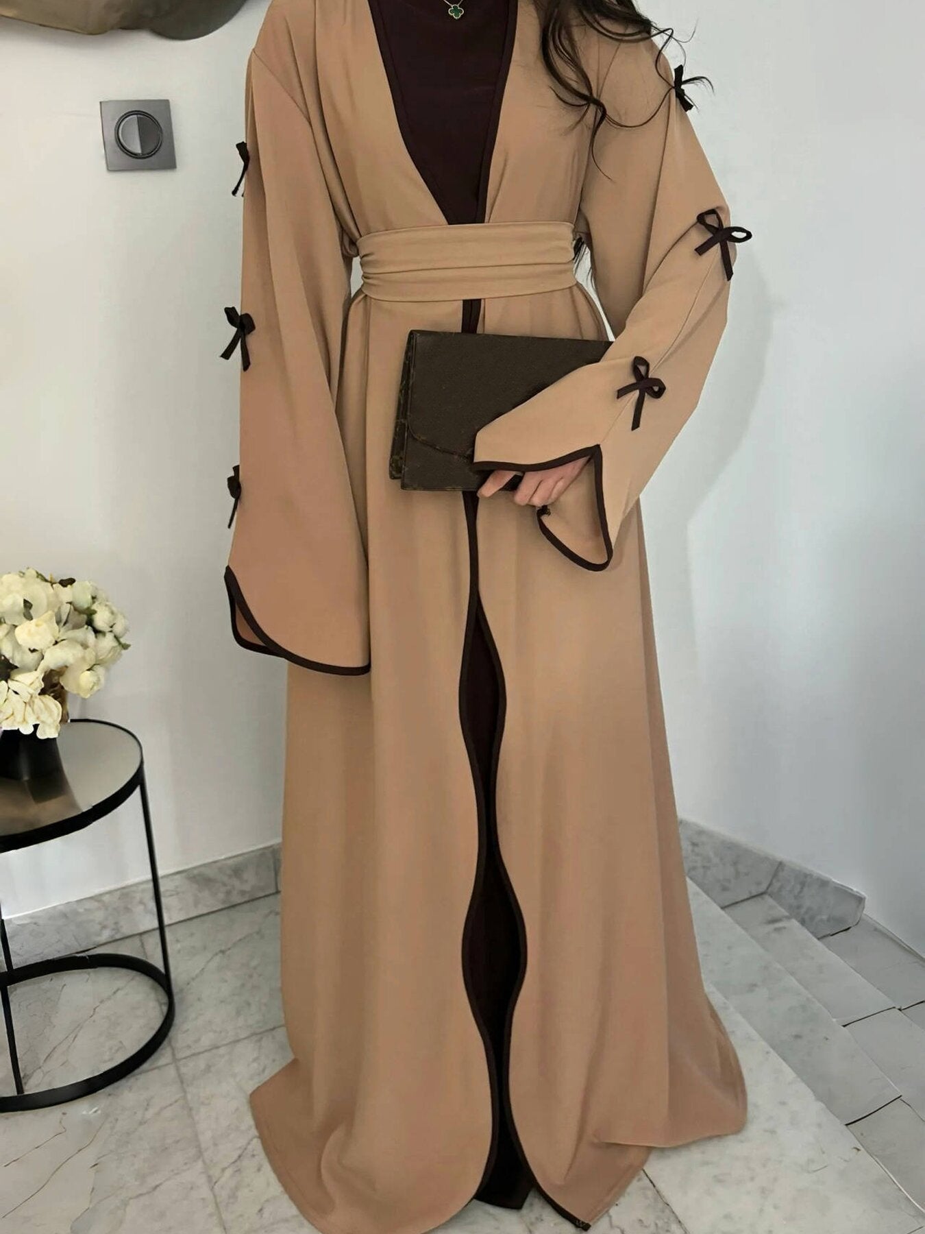Women's Maxi Dress with Elegant Bow Details and Flowing Cut WW
