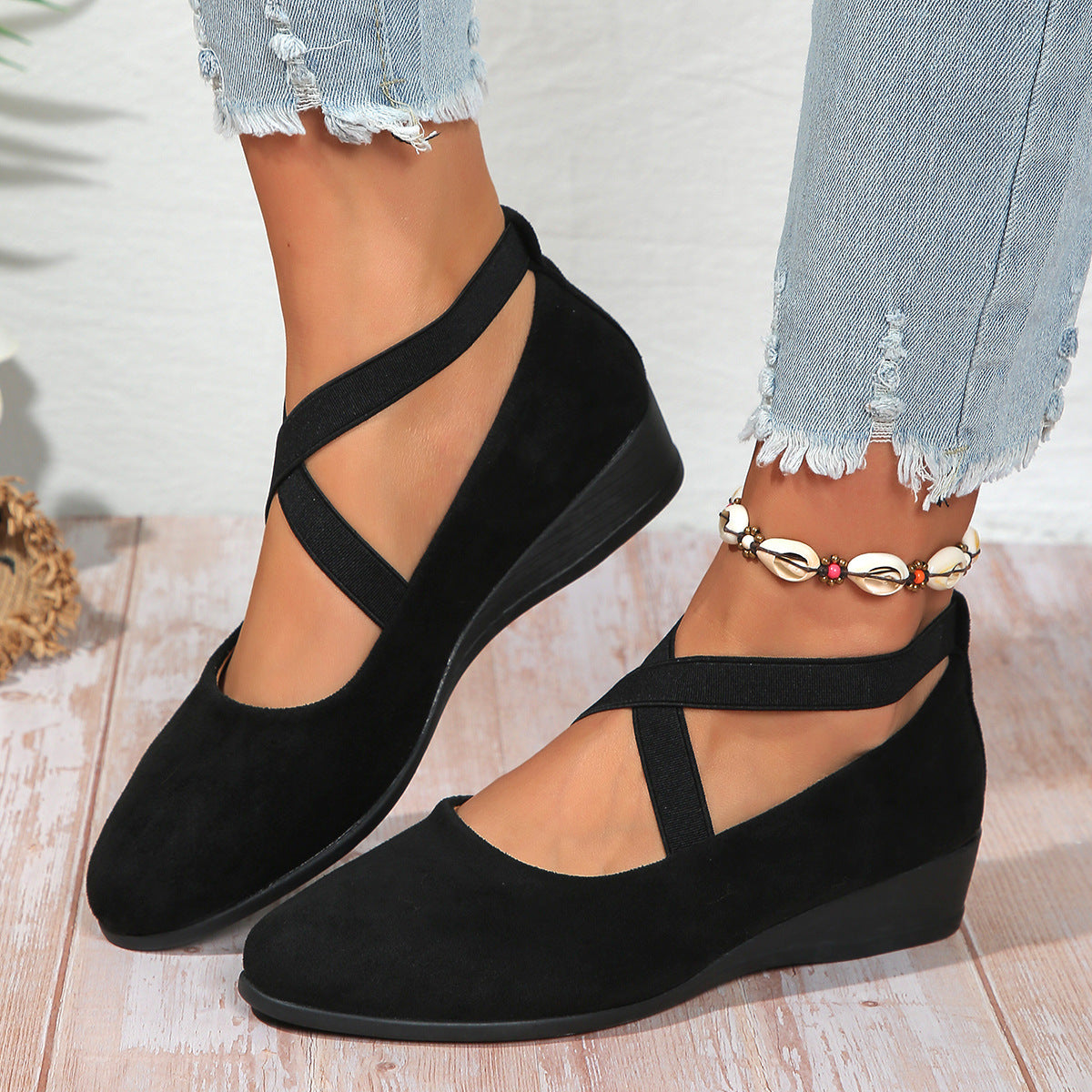 WW | Ballerinas Cross-Strap Design Comfort Wedge Heel