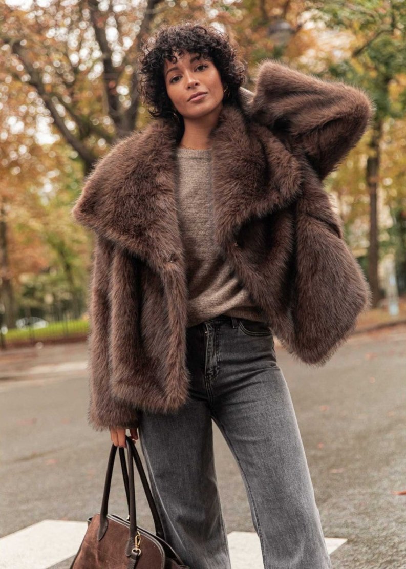 WW | Luxe Kunstpelzjacke