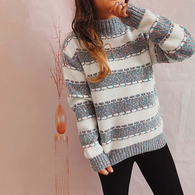 WW | Striped Knitted Sweater with Timeless Design