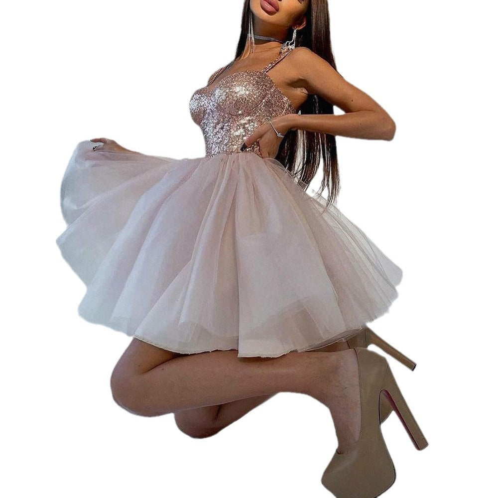 Damen Cocktailkleid mitglitzerndem Oberteil und voluminösem Tüllrock WW