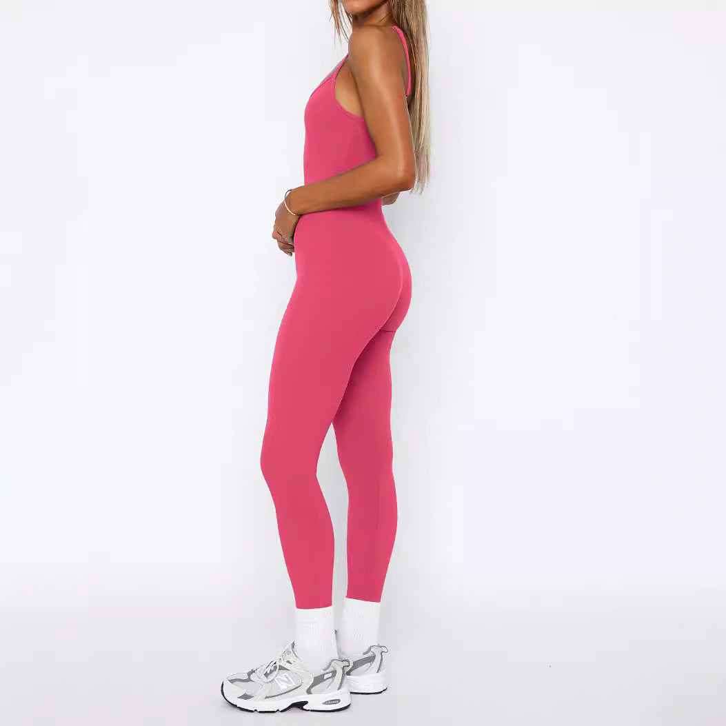 Women's Sporty Jumpsuit with Adjustable Straps and Figure-Hugging Cut WW