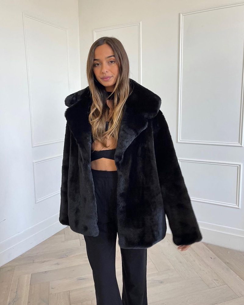 WW | Kunstpelzjacke - Gemütlicher Luxus-Look - Polyester-Mischung - Trendige Winterlage