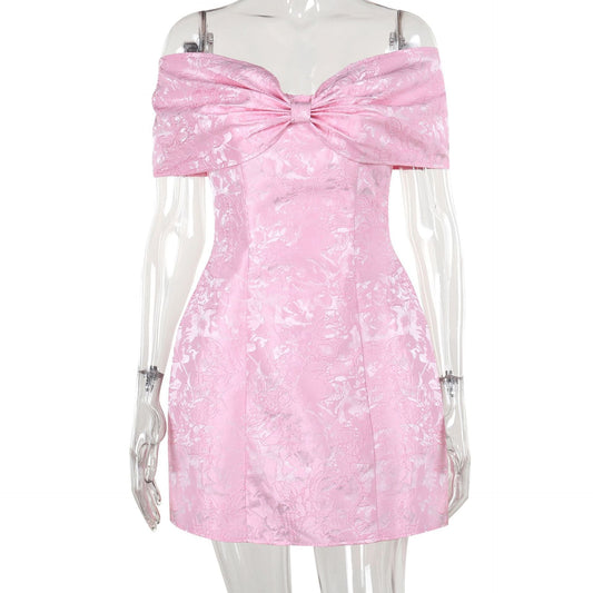 Damen Off-Shoulder Cocktailkleid mit elegantem Blumenmuster und aufwendiger Rüschenverzierung W&W