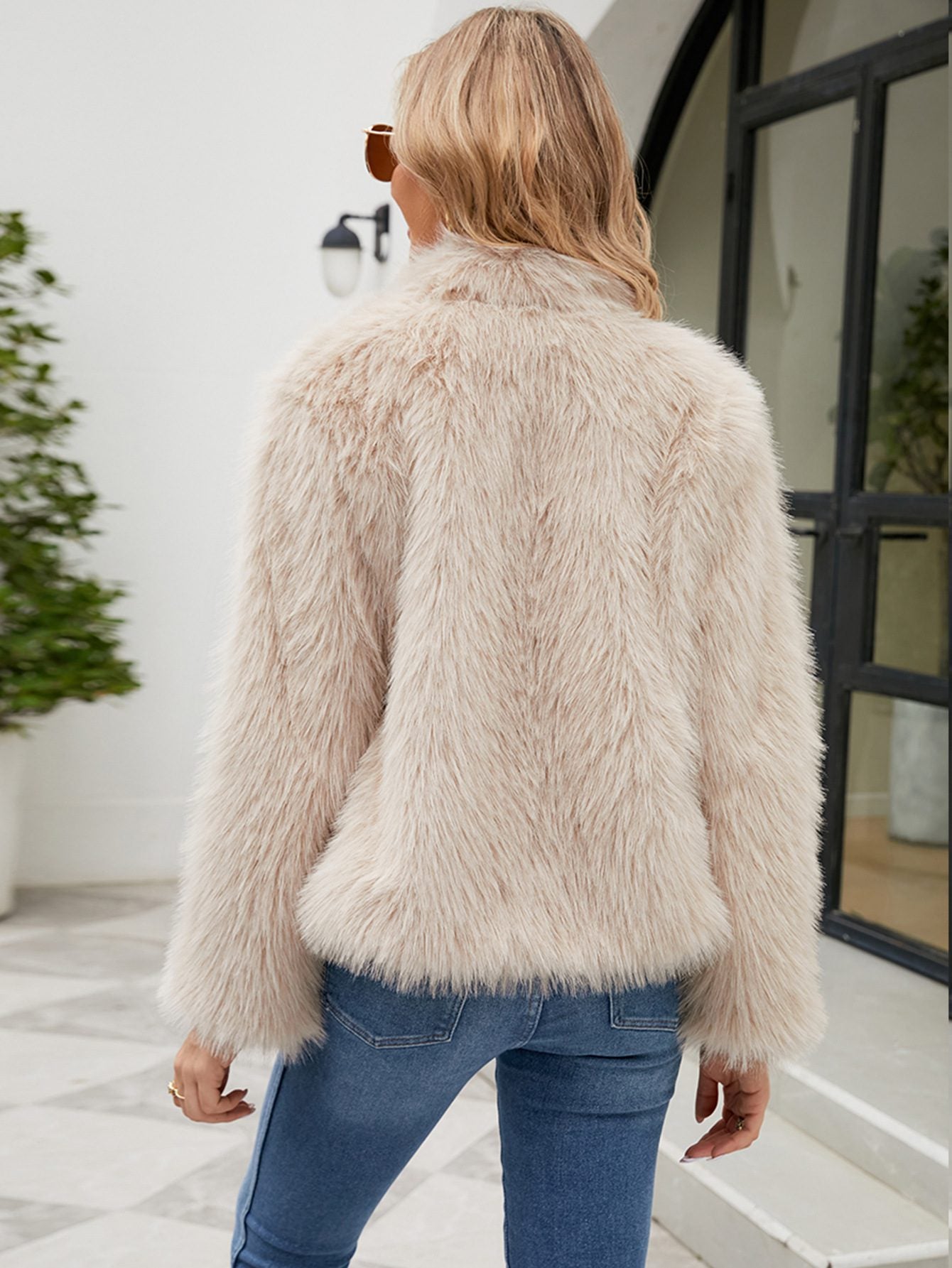WW | Kunstpelz Kurze Jacke - Gemütliches Winteressential - Weicher Polyester-Mix - Lässige Eleganz