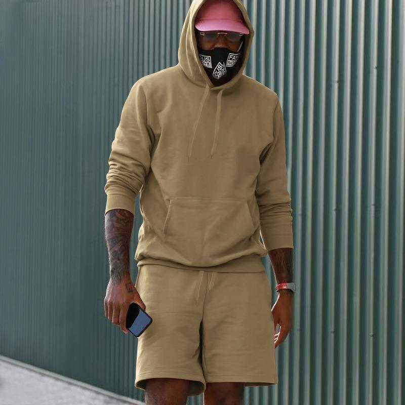 Men's sporty hoodie and shorts set made of high-quality sweatshirt fabric WW