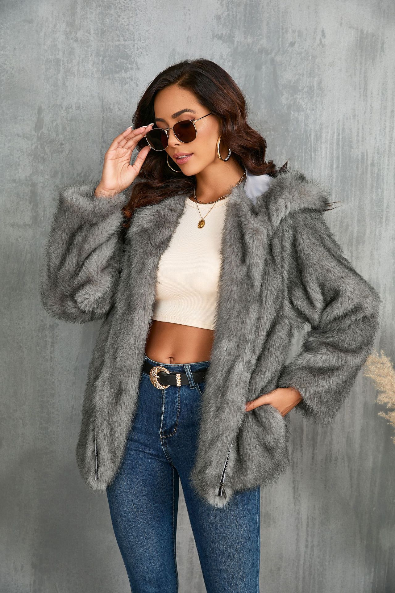 WW | Kapuzenjacke - Plüsch Kunstfell - Lässiger Chic - Winteressenziell