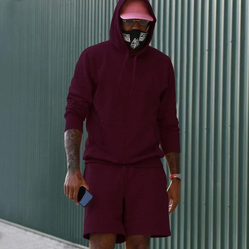 Men's sporty hoodie and shorts set made of high-quality sweatshirt fabric WW