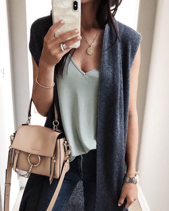 Damen offene Strickjacke mit lässigem Schnitt und langen Seitenpartien WW