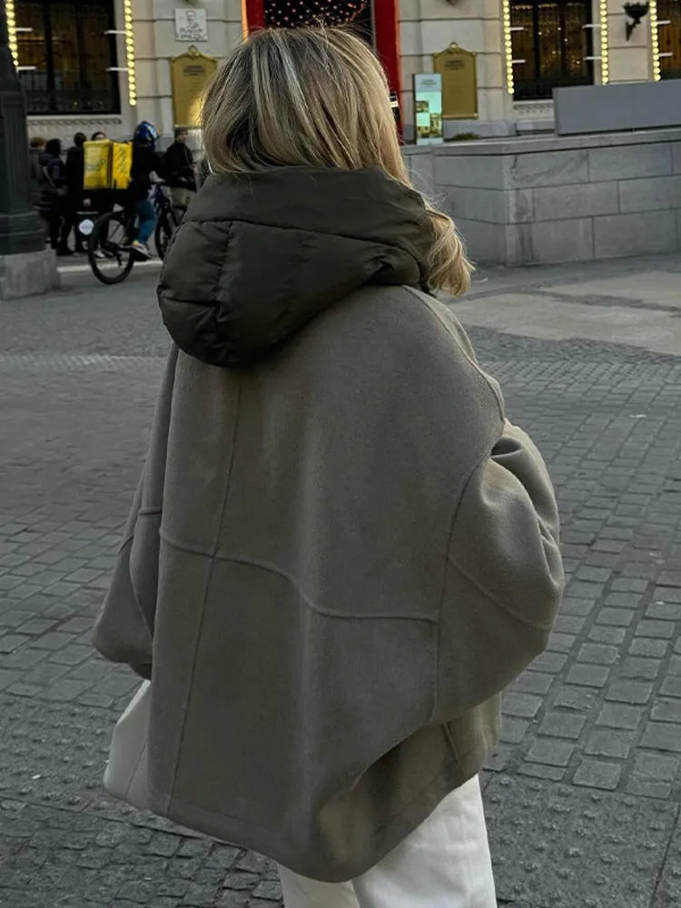 WW | Übergroße Kapuzenjacke für mühelosen Stil