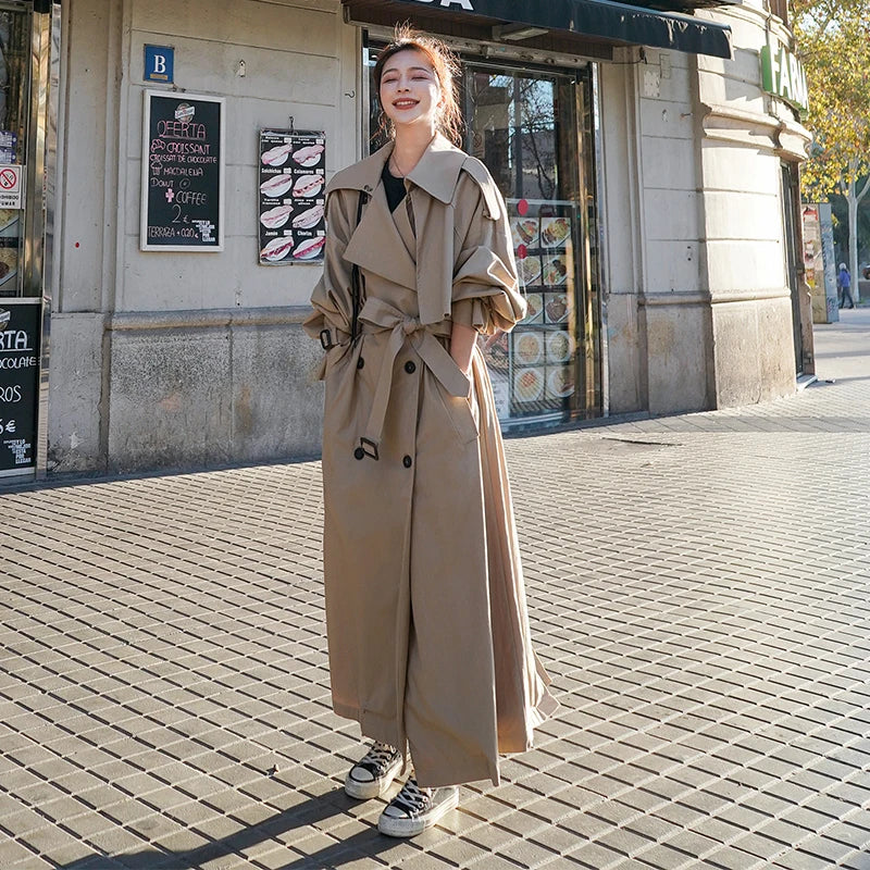 WW | Women's Trench Coat - Classic Double-Breasted Design