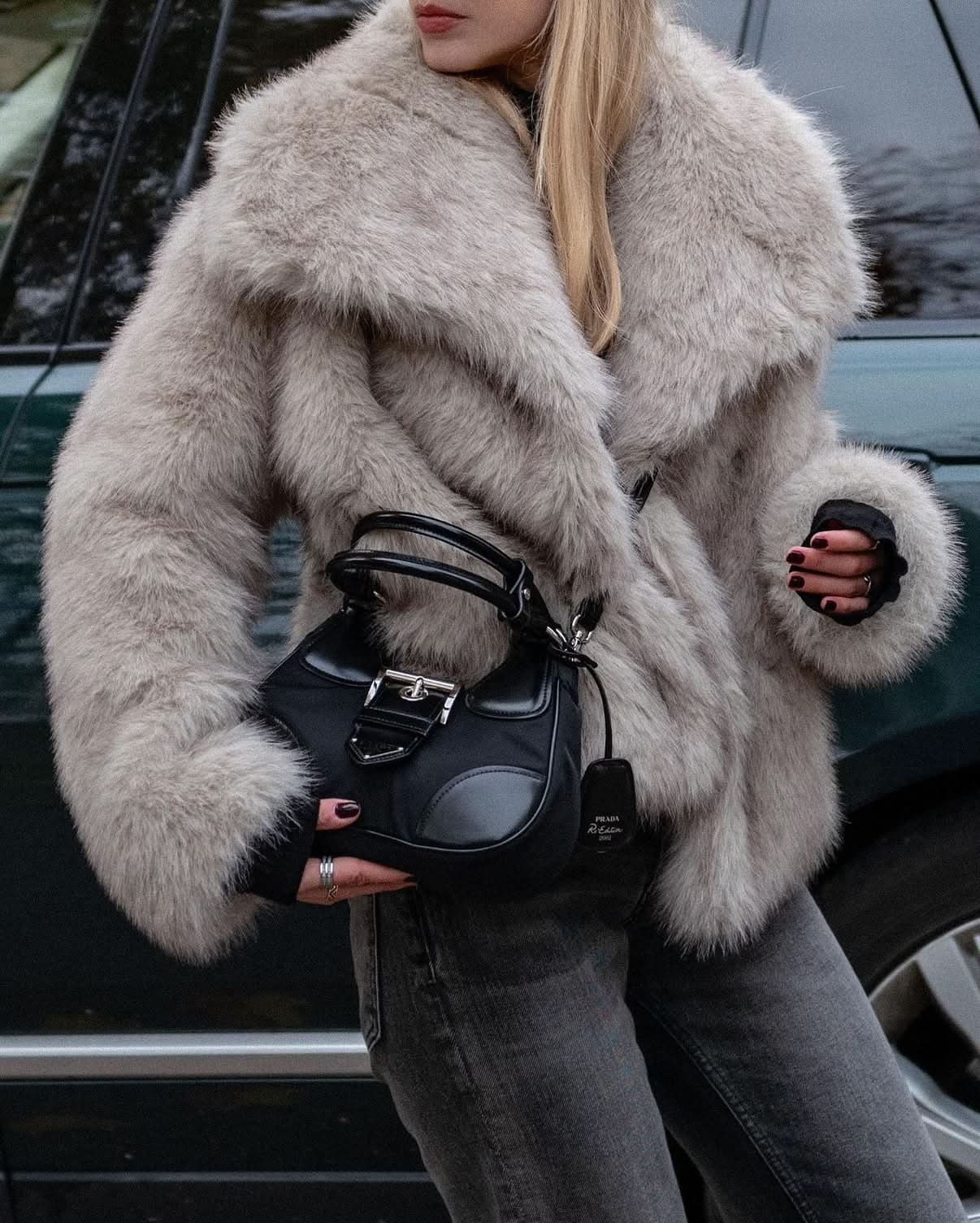 WW | made of synthetic leather for women, velvety, opulent and cozy