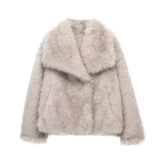 WW | Pelzjacke für Frauen mit einem luxuriösen Flair