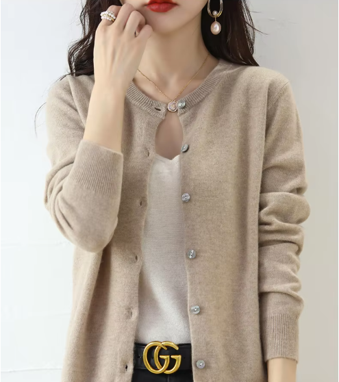 WW | Elegant and comfortable women's cardigan with collar