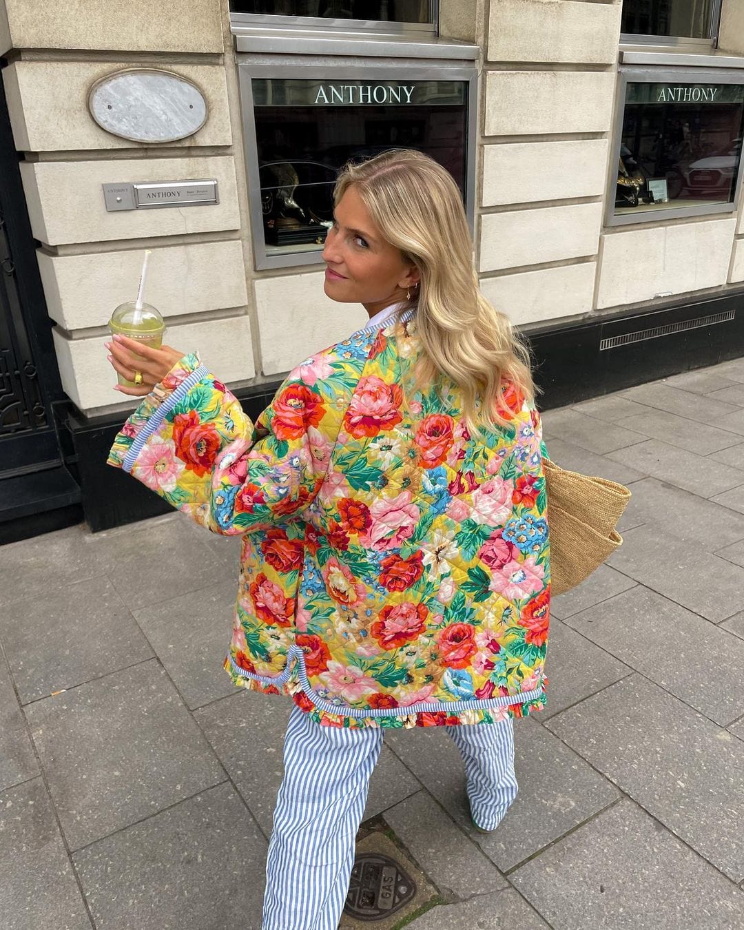 WW | Colorful Jacket with Floral Pattern Fresh Accents for Every Look