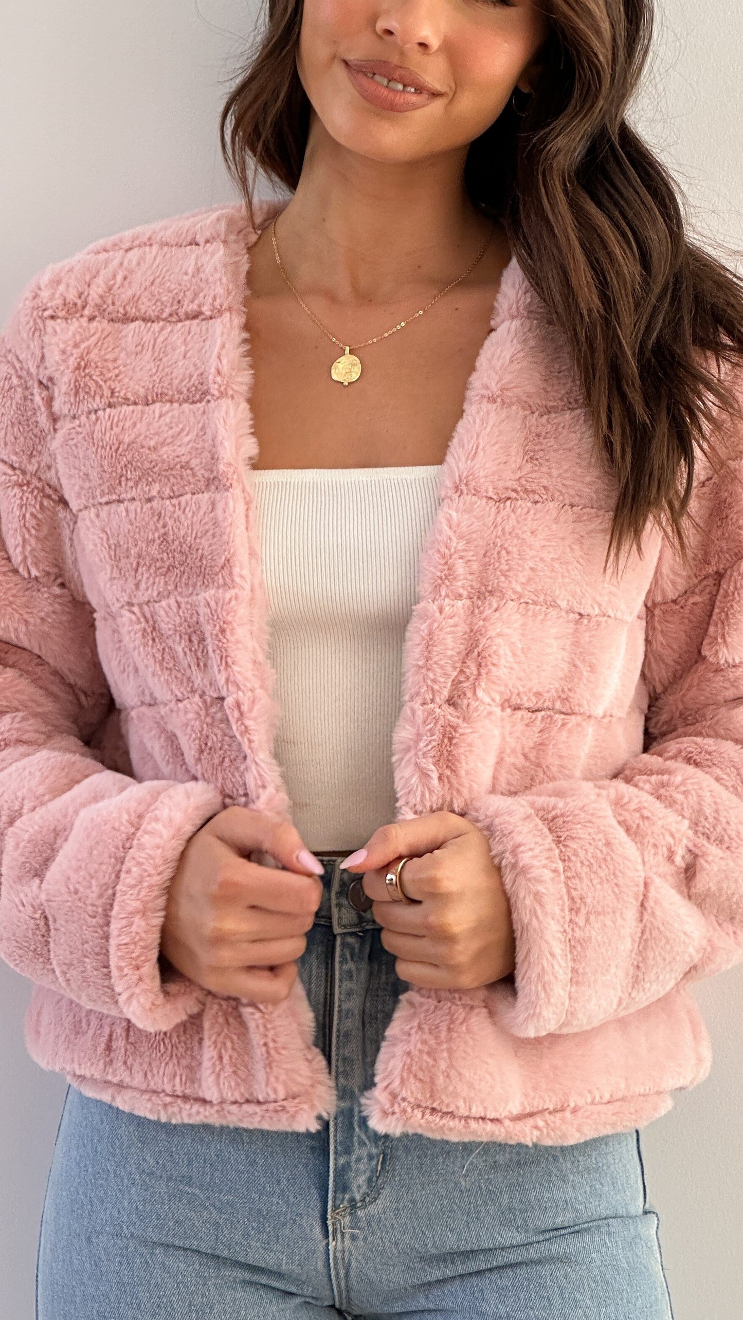 WW | Short Jacket - Structured fit - Quilted design - Open front