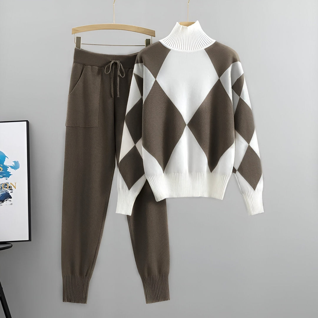 WW | Warm Turtleneck Set