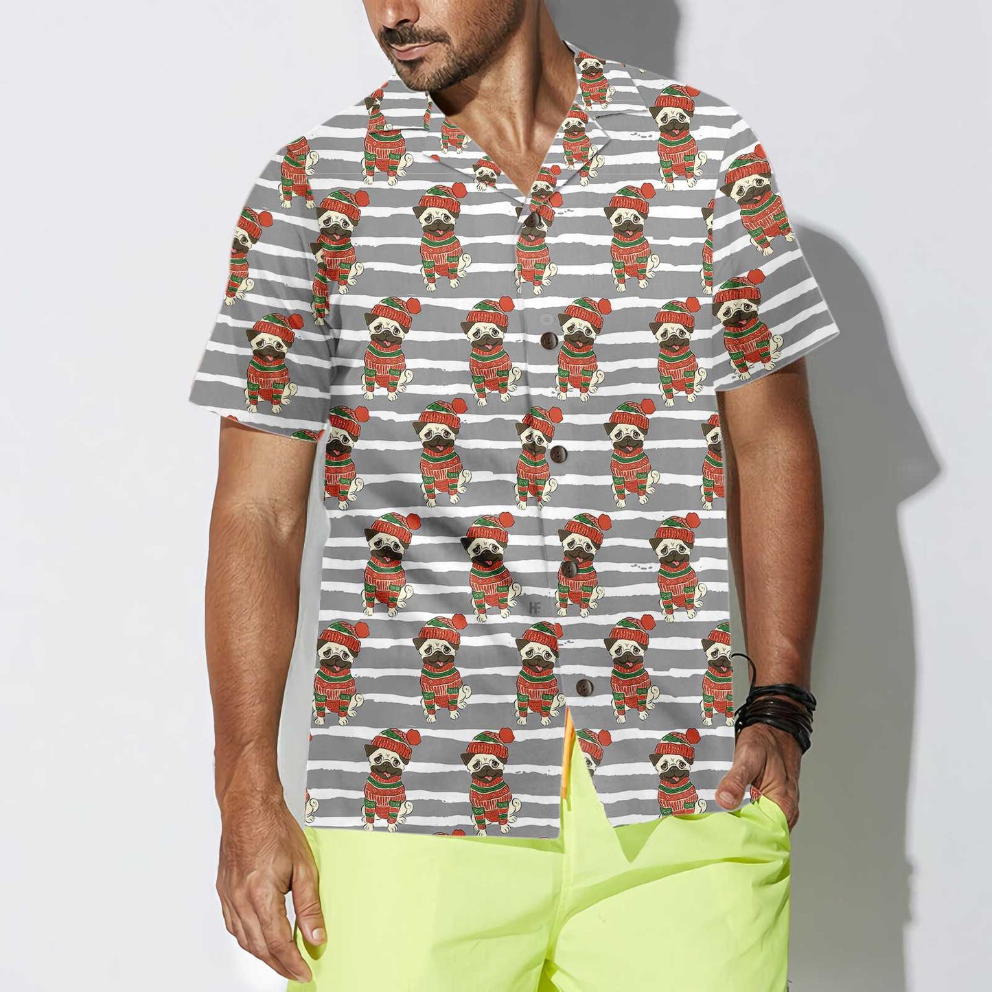 WW | Pug In Sweatshirt und Wintermütze Hawaiian Shirt, Lustiges Pug Weihnachts Shirt