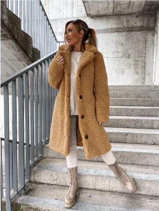 WW | Long coat Plush texture Relaxed fit Full length Button fastening