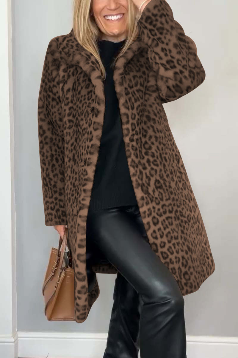 WW | Elegant Patterned Coat