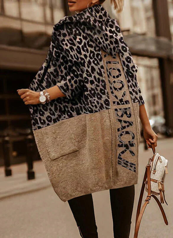 WW | Weit geschnittene Damenjacke mit Kapuze, elegant und bequem