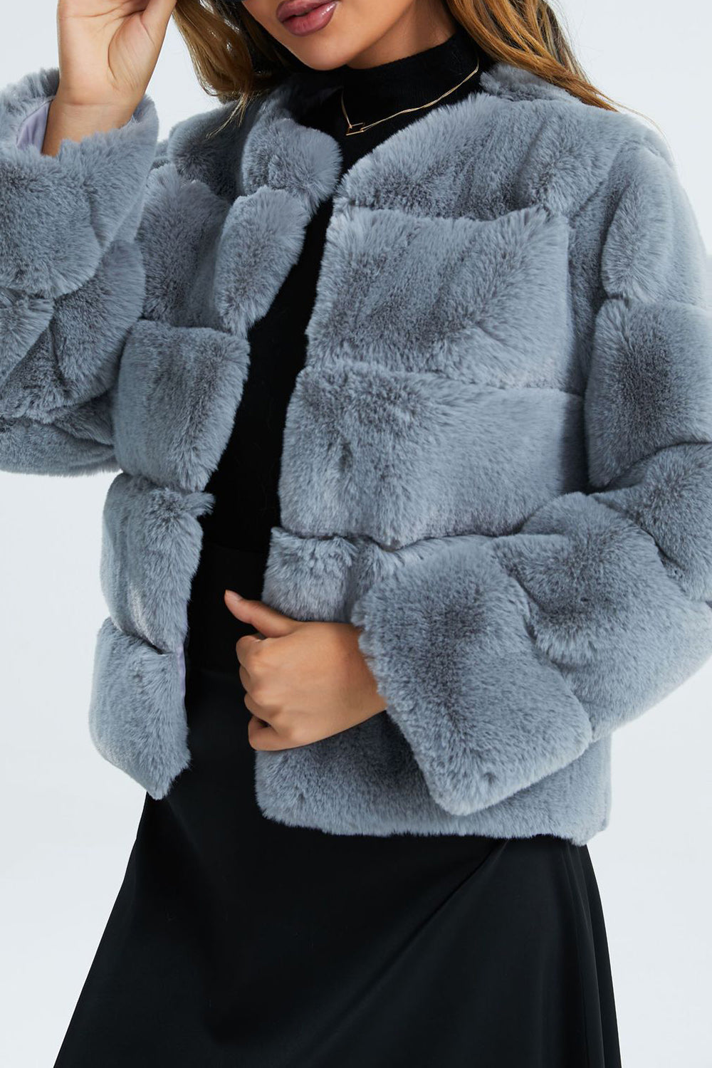 WW | Women's Short Faux Fur Jacket with Lapels and Soft Fabric