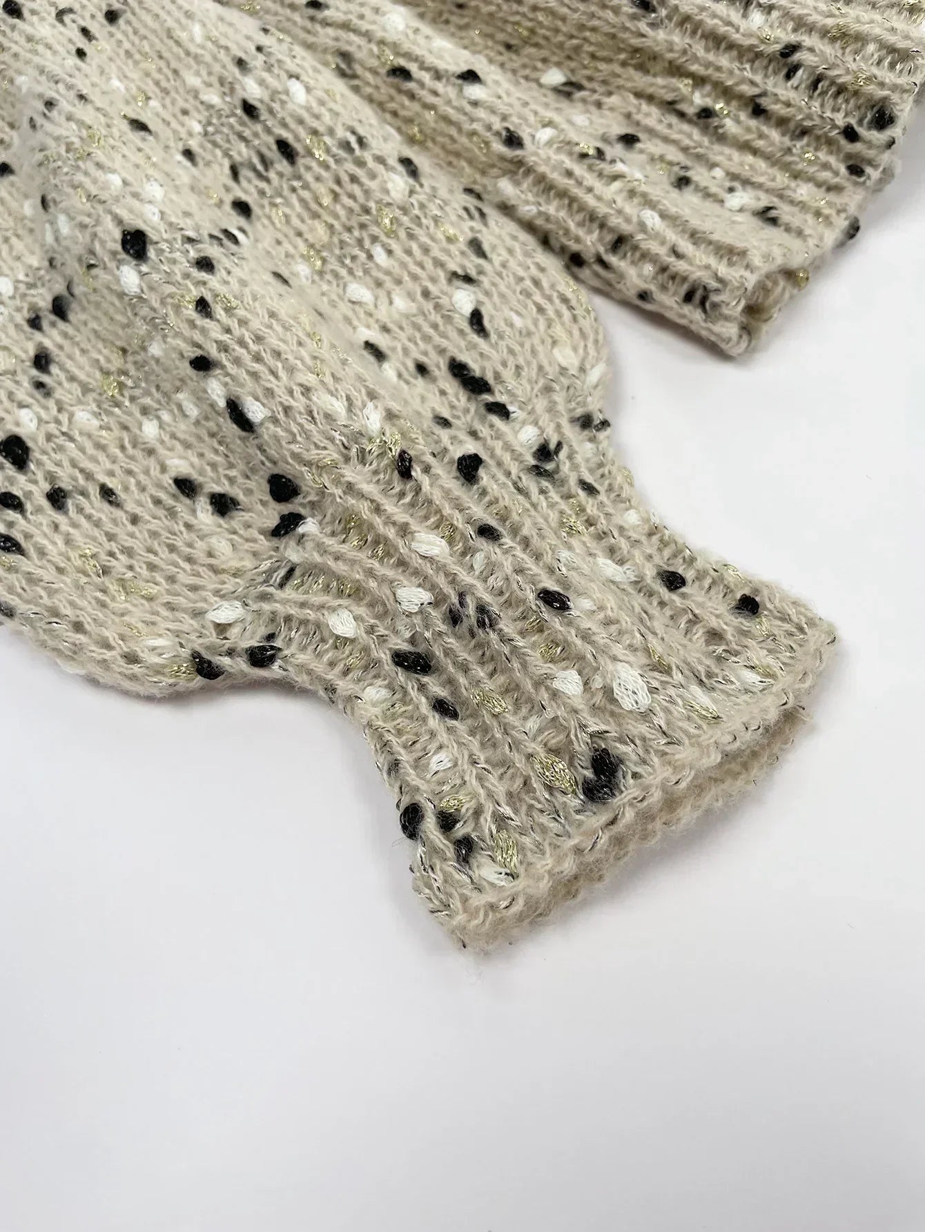 WW | Bequemer Strickpulli mit Rundhalsausschnitt