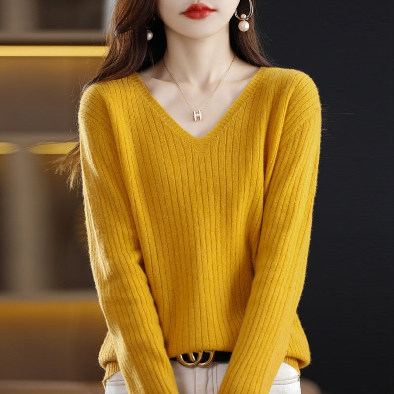WW - V-Neck Knitted Jumper - Women's Elegant Patterned Sweater