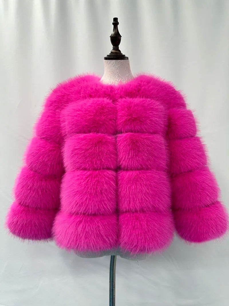 WW | Elegant women's fur coat