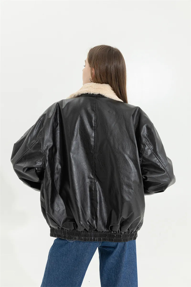 WW | Leather Coat Vintage & Stylish