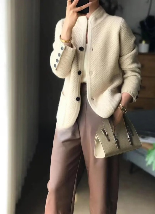 WW | StrickStrickjacke Wollmischung V-Ausschnitt Knöpfe Und Fronttaschen Langarm