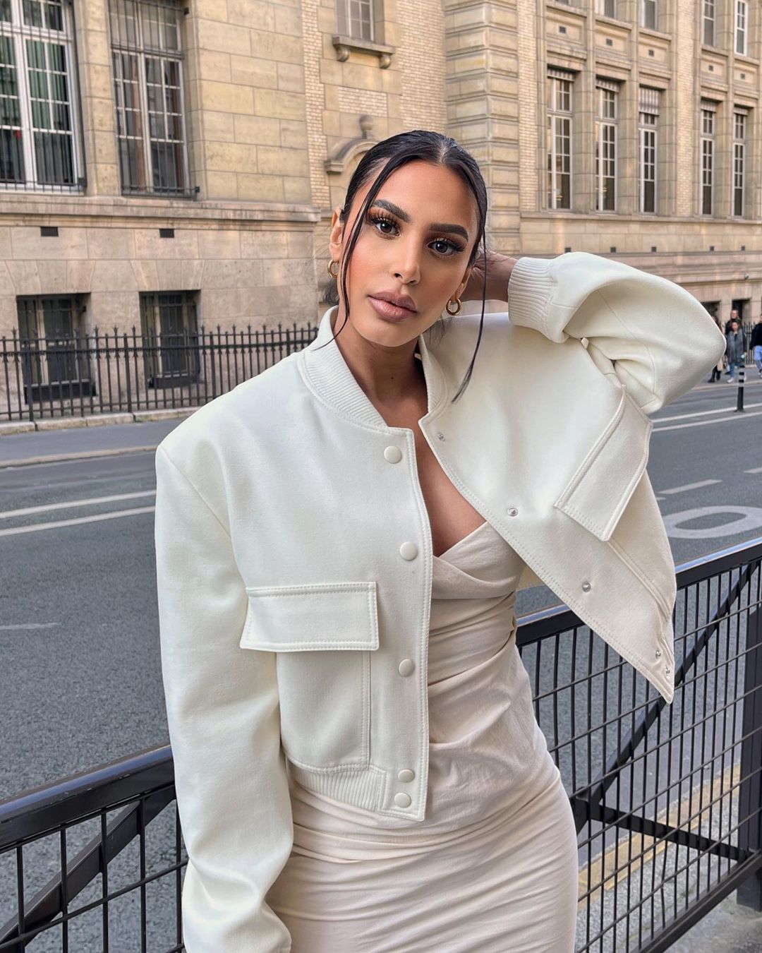 WW | Beige bomber jacket