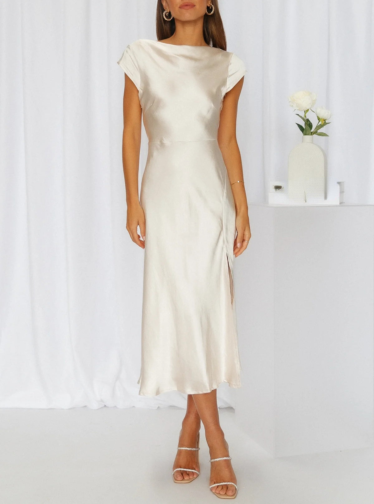 W&W - Elegantes Slik-Kleid