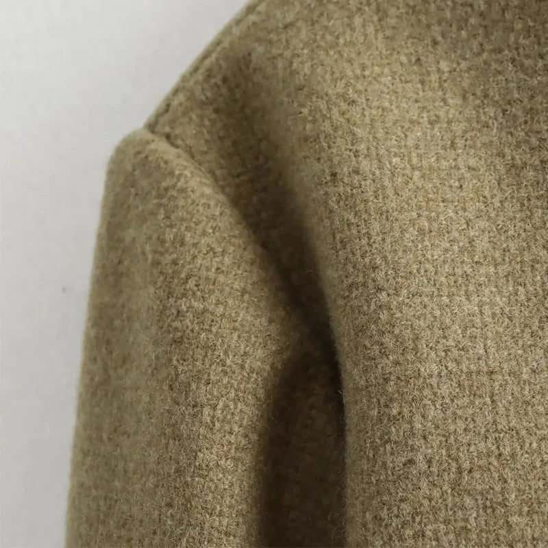 WW | Cropped Bomber Jacket with Round Neck and Long Sleeves