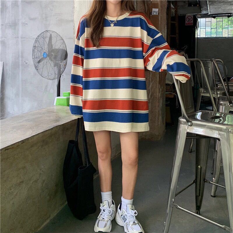 WW | Vintage Long-Sleeved Striped Sweater