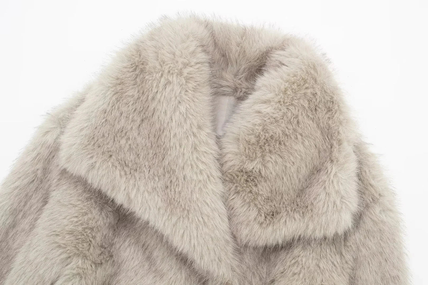 WW | Plush Faux Fur Coat