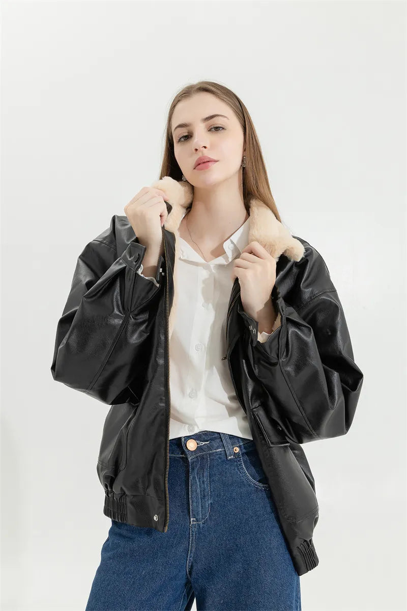 WW | Leather Coat Vintage & Stylish