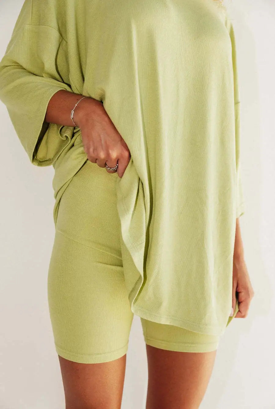 WW | Damen Lounge Satz Mit Oversize T-shirt Und Biker Shorts