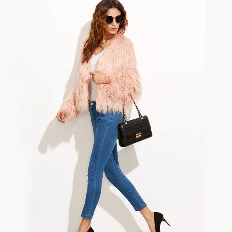 WW | Soft fur coat with charm