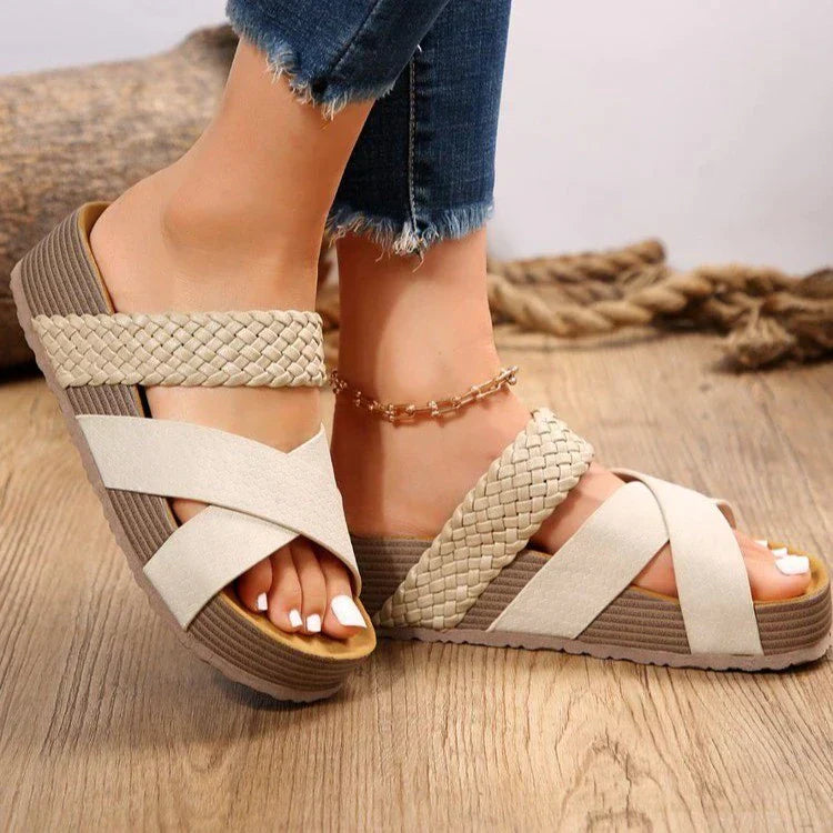 WW | Orthopedic Fashion Sandals