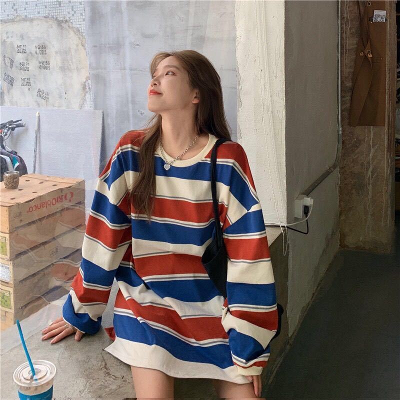 WW | Vintage Long-Sleeved Striped Sweater
