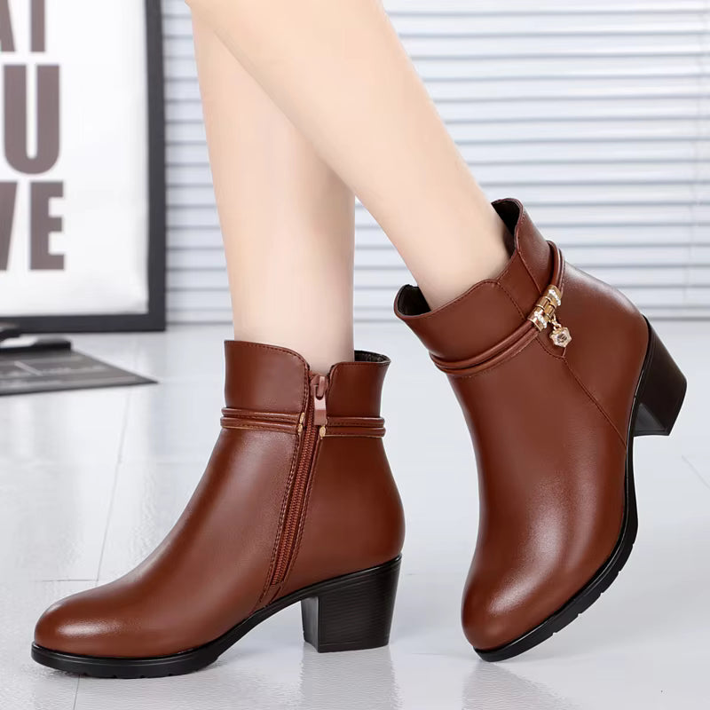 WW | Lined Ankle Boots with Side Zip